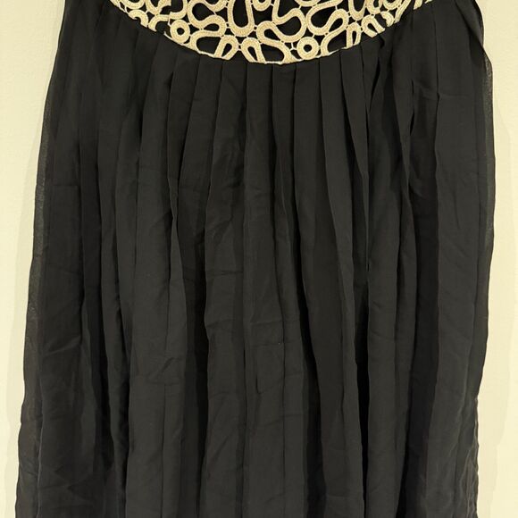 Lilly Pulitzer Black & Gold 100% Silk Chiffon Pleated Dress "Jillie" - Size 6 - - Picture 4 of 7